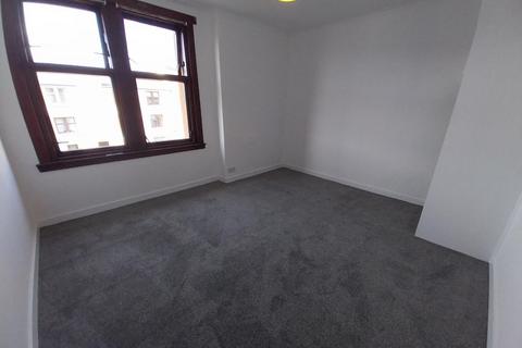 2 bedroom flat to rent, Marryat Terrace, Dundee, DD3