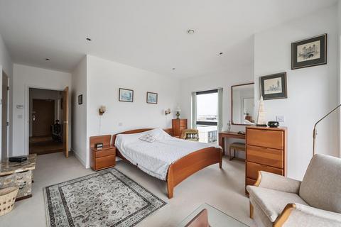 undefined, Newbury,  Berkshire,  RG14