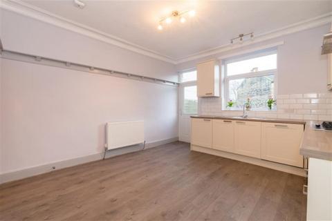 3 bedroom terraced house to rent, Church Lane, Pudsey, LS28 7RF