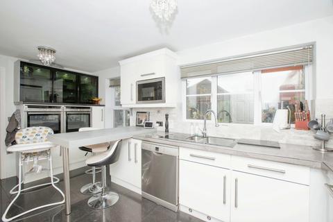 64 Butterwick Fields, Horwich, Bolton, BL6 5GZ