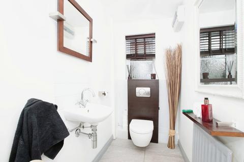 64 Butterwick Fields, Horwich, Bolton, BL6 5GZ