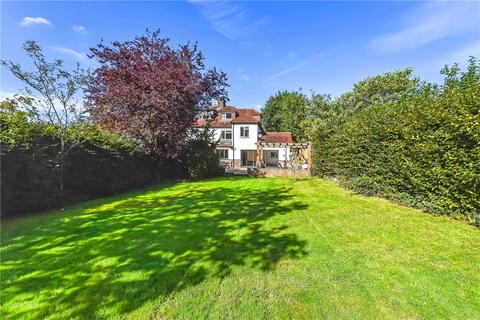 4 bedroom semi-detached house for sale, Woodbury Avenue, Petersfield, Hampshire, GU32