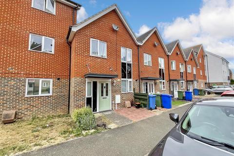 3 bedroom terraced house for sale, Edward Vinson Drive, Faversham, Kent