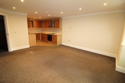 2 bedroom apartment to rent, Lime Tree Lodge, Street Lane