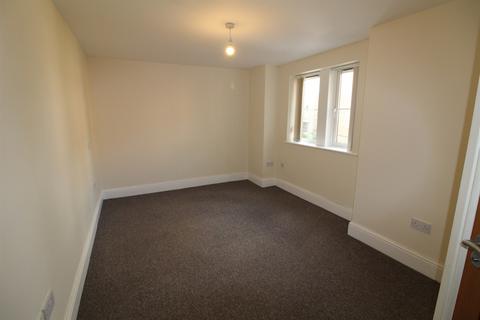 2 bedroom apartment to rent, Lime Tree Lodge, Street Lane