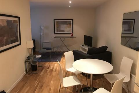 1 bedroom flat to rent, 10 Hosier Lane, London EC1A