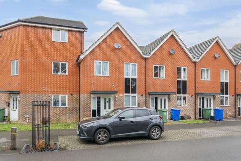 3 bedroom terraced house for sale, Edward Vinson Drive, Faversham, ME13