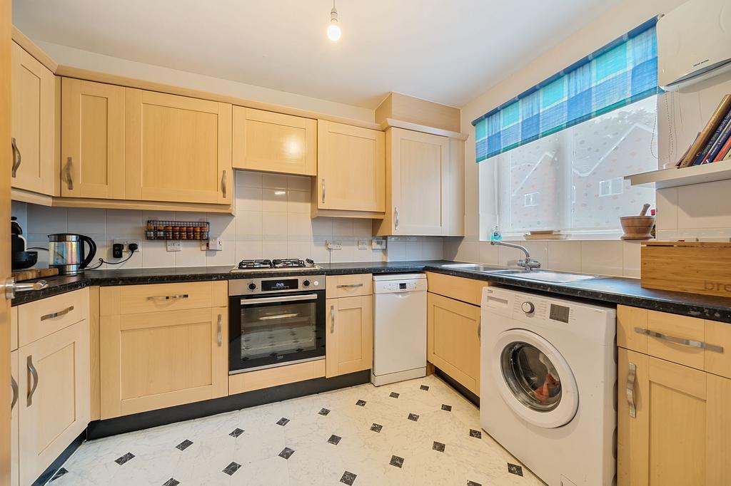 Kitchen (1)