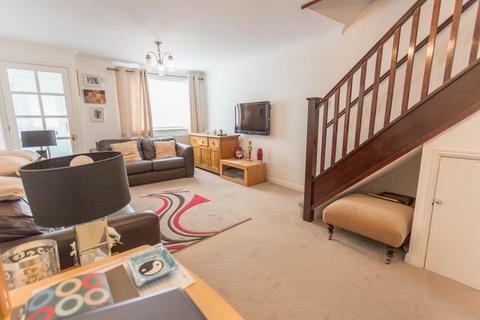 38 Darby Vale, Warfield, Bracknell, RG42 2PQ