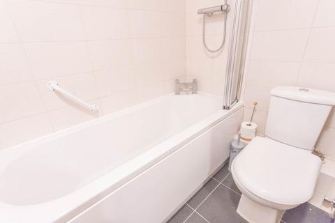 38 Darby Vale, Warfield, Bracknell, RG42 2PQ