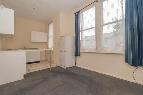 1 bedroom apartment for sale, North Avenue, Ramsgate, CT11