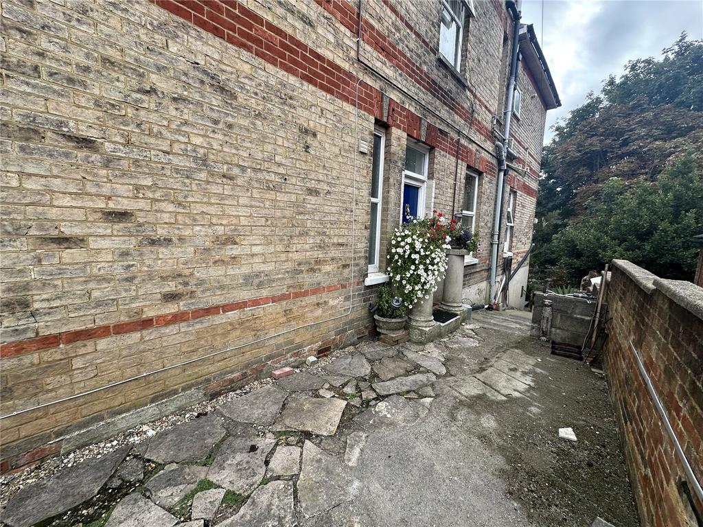 Carlton Road, Bournemouth, Dorset, BH1 Studio for sale £500,000