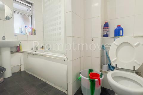 undefined, Thames Court Luton LU3 1TF