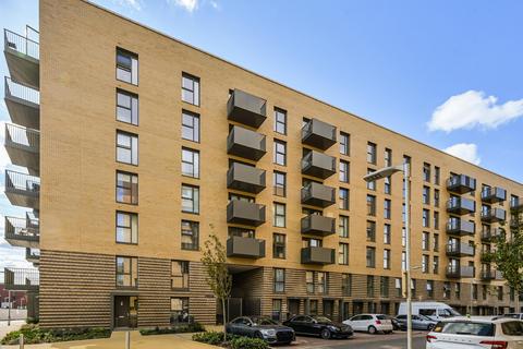 2 bedroom apartment to rent, Wryneck Apartments, Hendon Waterside, London, NW9