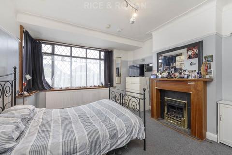 531 Kingston Road, Epsom, KT19 0DL