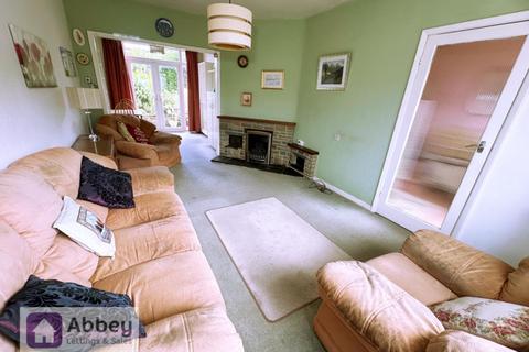 3 bedroom semi-detached house for sale, Lancing Avenue, Leicester