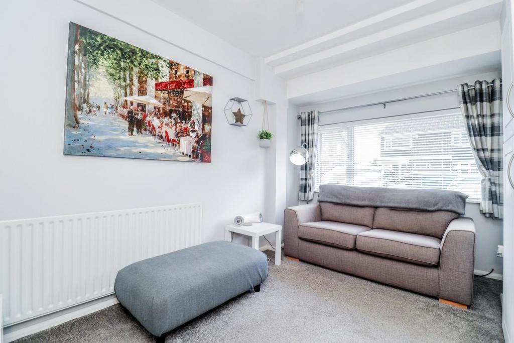 Ground Floor Bedroom/Family Room