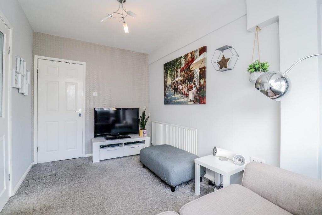 Ground Floor Bedroom/Family Room