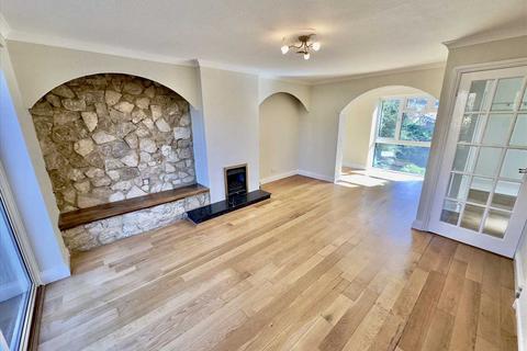 40 Dinglederry, Olney, MK46 5ES