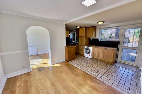 40 Dinglederry, Olney, MK46 5ES