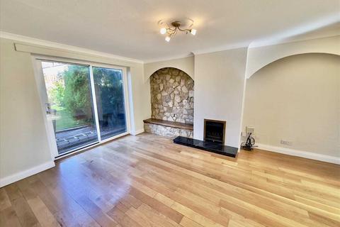 40 Dinglederry, Olney, MK46 5ES