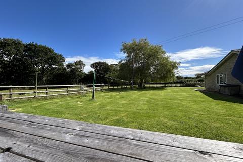 6 bedroom detached bungalow to rent, Bridport