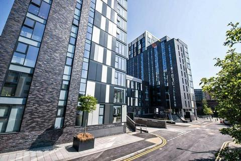 2 bedroom apartment to rent, Woden Street, Salford M5