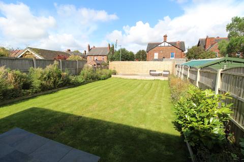 3 bedroom semi-detached house for sale, East Avenue, Stockton Heath, Warrington