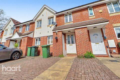 2 bedroom terraced house to rent, Winsor Terrace, LONDON