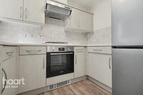 2 bedroom terraced house to rent, Winsor Terrace, LONDON