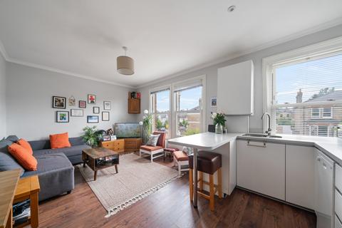 37b Ryde Vale Road, London, SW12 9JQ