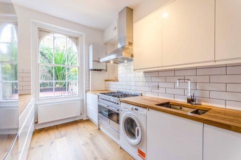 2 bedroom flat to rent, River Street, Islington, London, EC1R