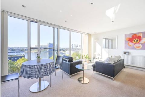 1 bedroom flat for sale, Western Gateway, Royal Docks, London, E16