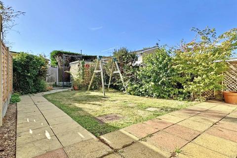 3 bedroom terraced house for sale, Rushleydale, Springfield, Chelmsford