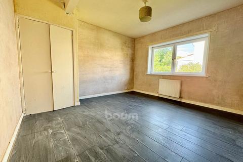 21 Braehead, Lochwinnoch, PA12 4AS