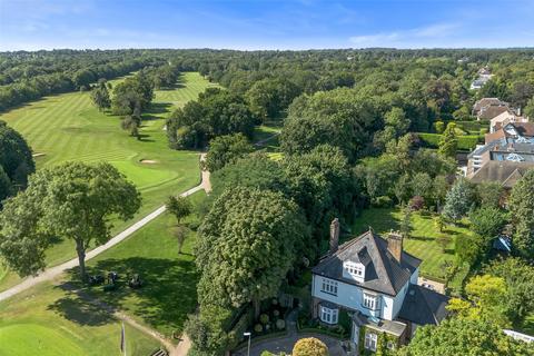 6 bedroom detached house for sale, Burdon Lane, Cheam
