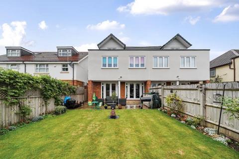 4 bedroom semi-detached house for sale, Bovingdon,  Hertfordshire,  HP3