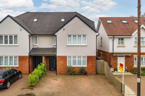 50a Chesham Road, Bovingdon, Hemel Hempstead, HP3 0EA