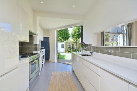 4 bedroom house for sale, Byfeld Gardens, Barnes, SW13