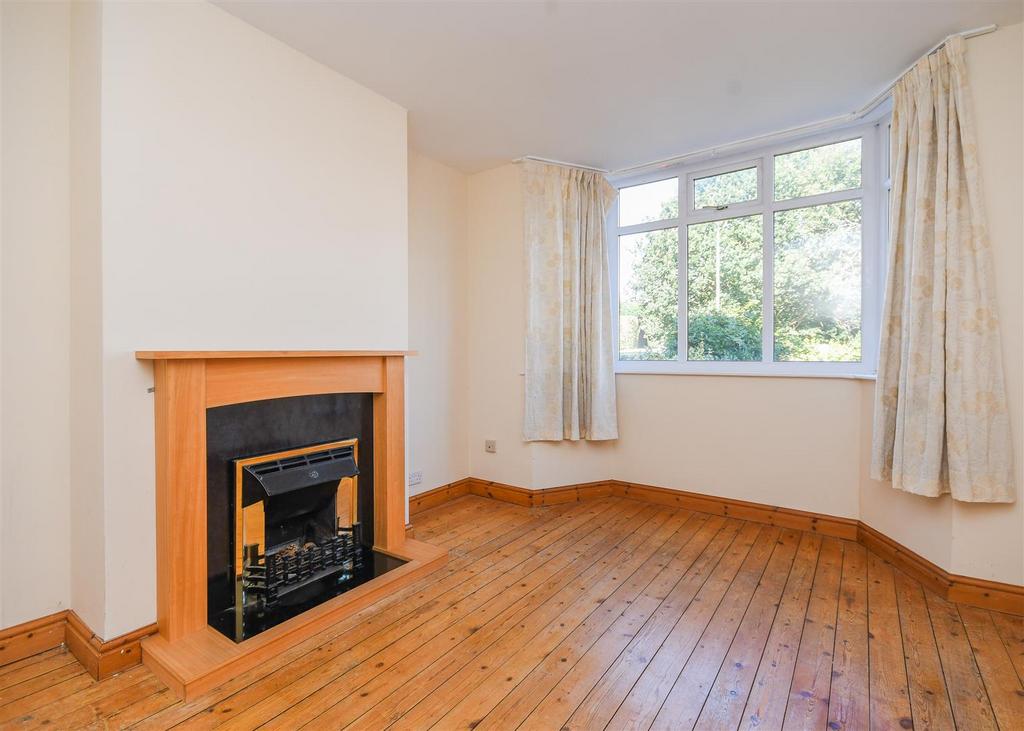 121 Wombourne Park - Sitting Room.jpg