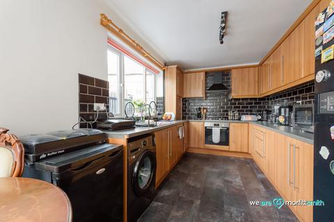 3 bedroom townhouse for sale, Colley Crescent, Sheffield, S5 9FR