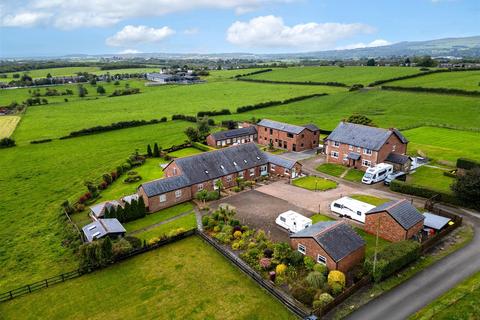 4 bedroom semi-detached house for sale, Saddlers Barn, Plodder Lane, Bolton