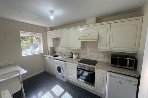 1 bedroom flat to rent, Tytler Gardens, Abbeyhill, Edinburgh, EH8