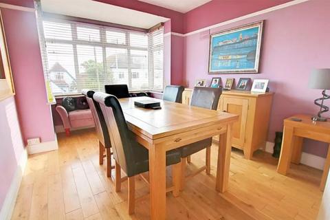 4 bedroom maisonette to rent, Aglaia Road, Worthing