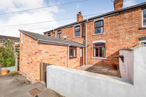 2 bedroom house for sale, Church Road, Evesham