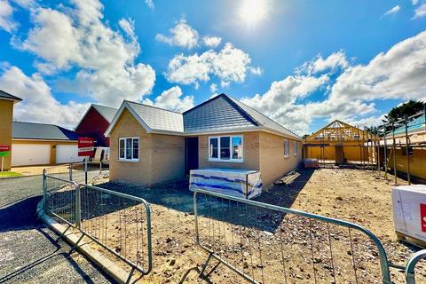 3 bedroom detached bungalow for sale, Leonard Court, Rollesby, NR29