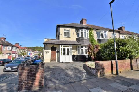 3 bedroom end of terrace house for sale, Alliance Road, Plumstead