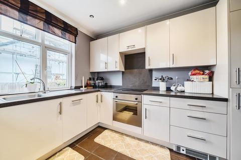 3 bedroom end of terrace house for sale, Alliance Road, Plumstead