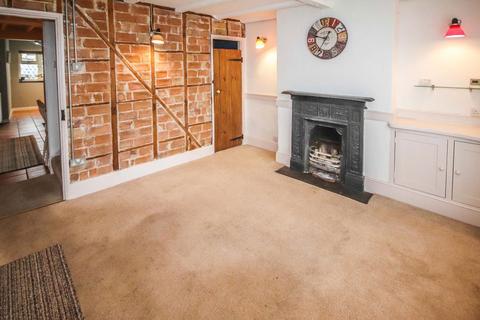 2 bedroom cottage to rent, Strand Street Sandwich