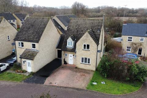 undefined, Perrinsfield, Lechlade, Gloucestershire, GL7